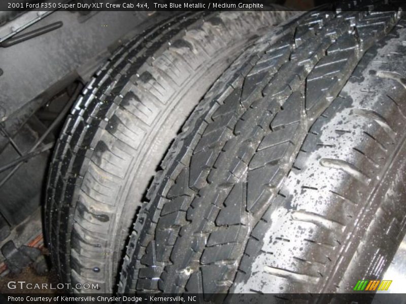 True Blue Metallic / Medium Graphite 2001 Ford F350 Super Duty XLT Crew Cab 4x4