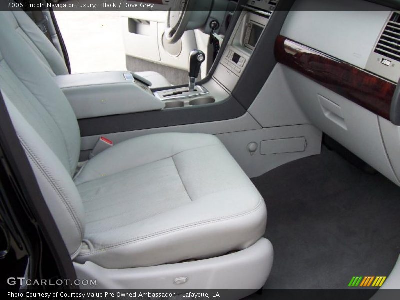 Black / Dove Grey 2006 Lincoln Navigator Luxury