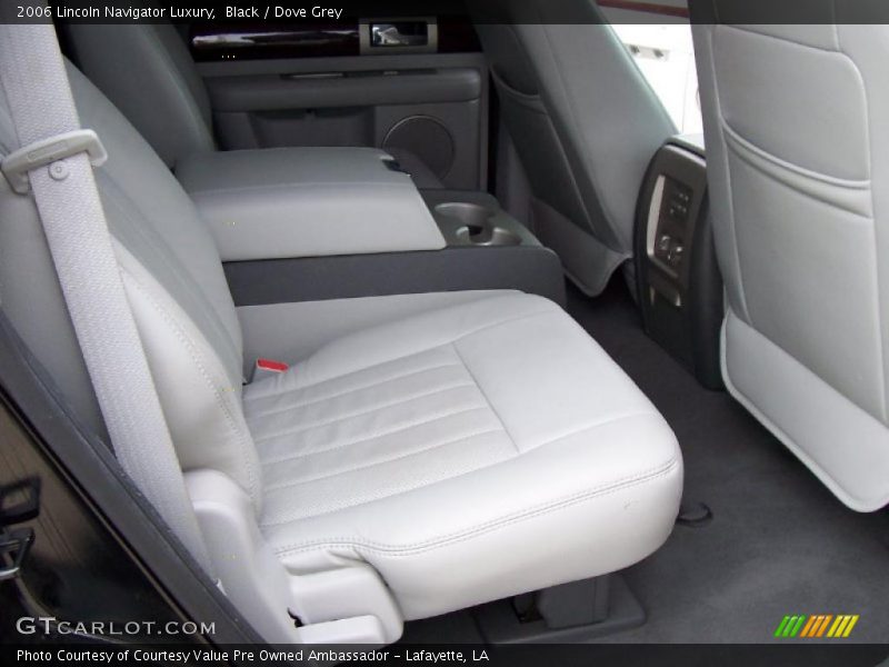Black / Dove Grey 2006 Lincoln Navigator Luxury