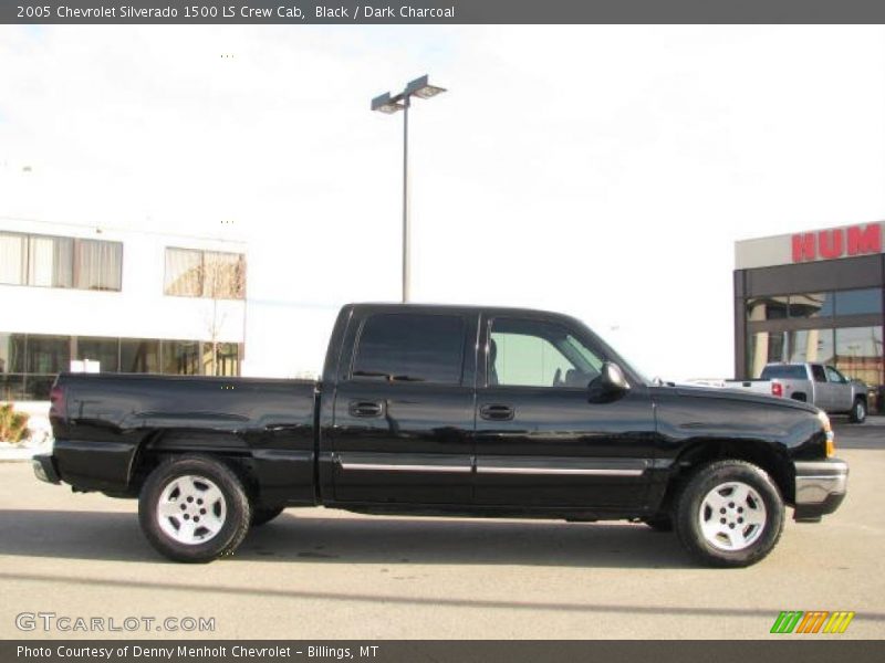 Black / Dark Charcoal 2005 Chevrolet Silverado 1500 LS Crew Cab