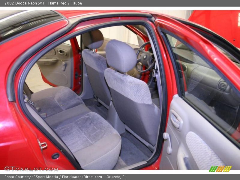 Flame Red / Taupe 2002 Dodge Neon SXT