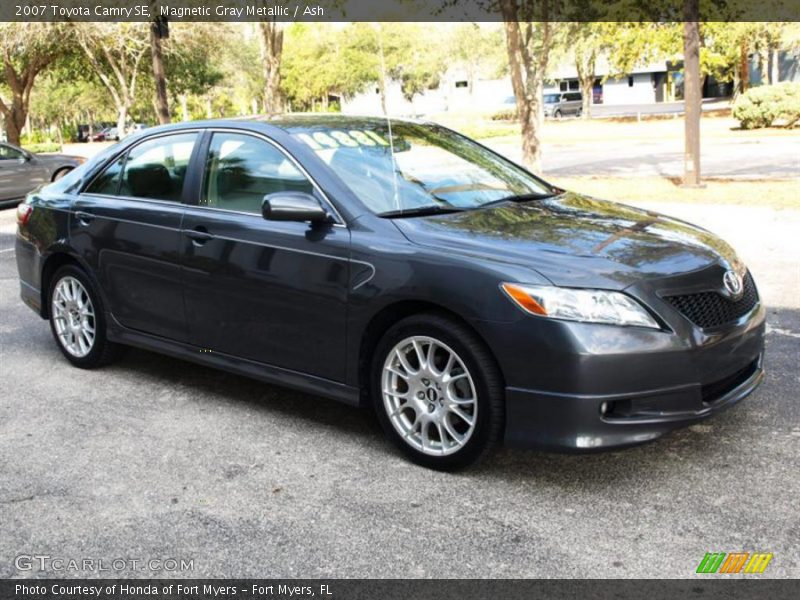 Magnetic Gray Metallic / Ash 2007 Toyota Camry SE