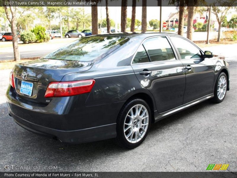 Magnetic Gray Metallic / Ash 2007 Toyota Camry SE