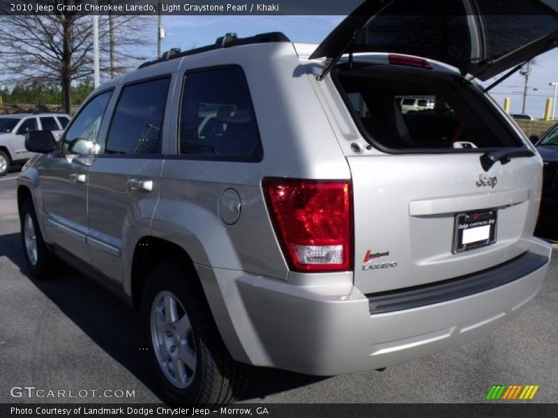 Light Graystone Pearl / Khaki 2010 Jeep Grand Cherokee Laredo
