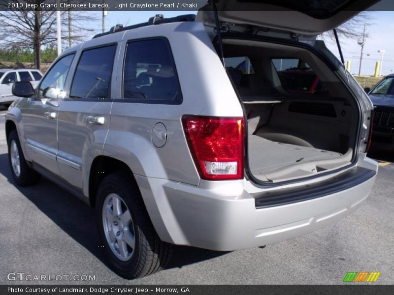 Light Graystone Pearl / Khaki 2010 Jeep Grand Cherokee Laredo