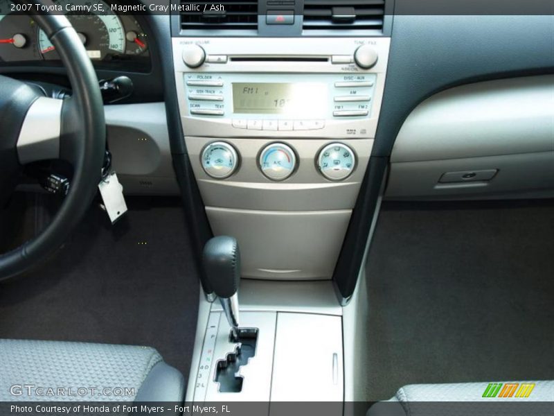 Magnetic Gray Metallic / Ash 2007 Toyota Camry SE