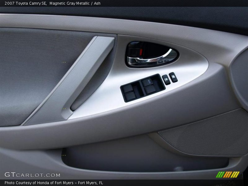 Magnetic Gray Metallic / Ash 2007 Toyota Camry SE