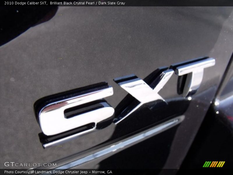 Brilliant Black Crystal Pearl / Dark Slate Gray 2010 Dodge Caliber SXT