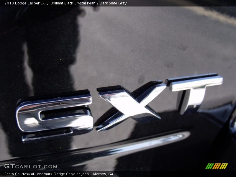 Brilliant Black Crystal Pearl / Dark Slate Gray 2010 Dodge Caliber SXT