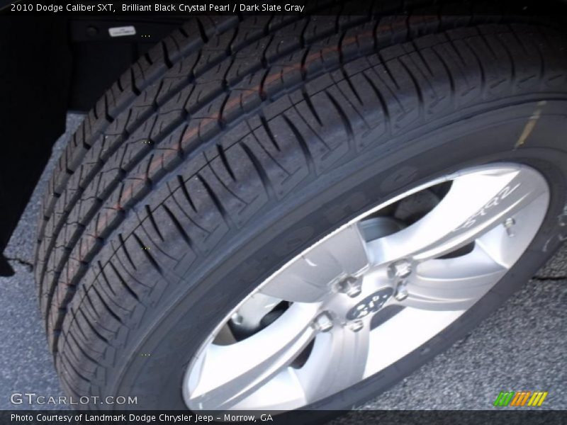 Brilliant Black Crystal Pearl / Dark Slate Gray 2010 Dodge Caliber SXT