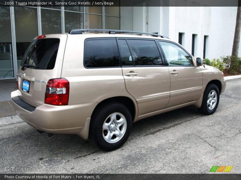 Sonora Gold Metallic / Ivory Beige 2006 Toyota Highlander I4