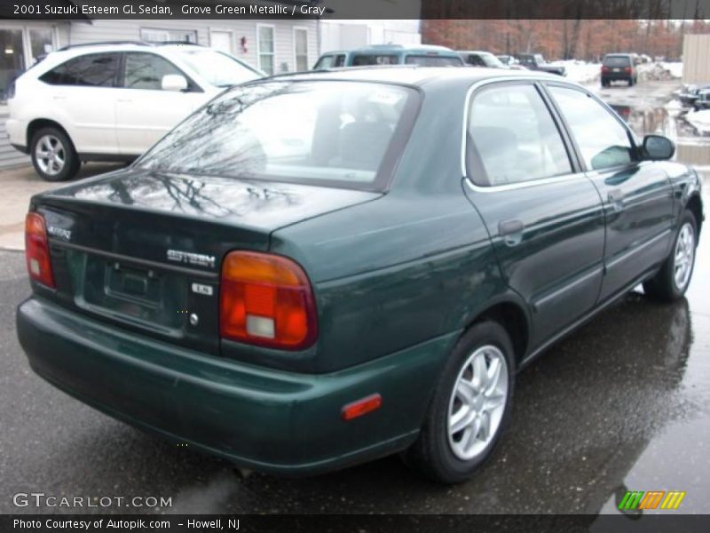 Grove Green Metallic / Gray 2001 Suzuki Esteem GL Sedan