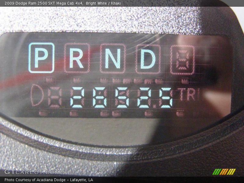 Bright White / Khaki 2009 Dodge Ram 2500 SXT Mega Cab 4x4