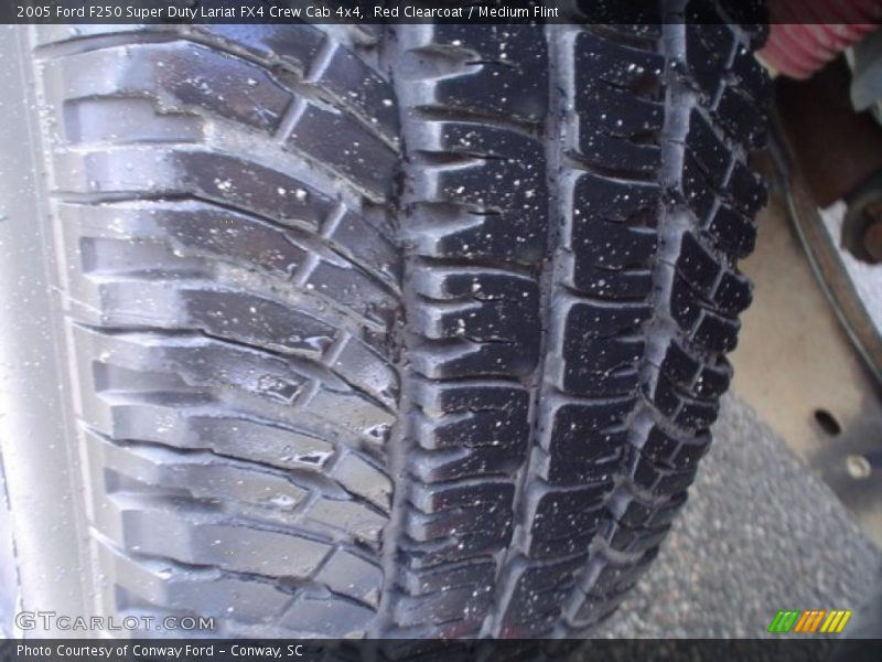 Red Clearcoat / Medium Flint 2005 Ford F250 Super Duty Lariat FX4 Crew Cab 4x4
