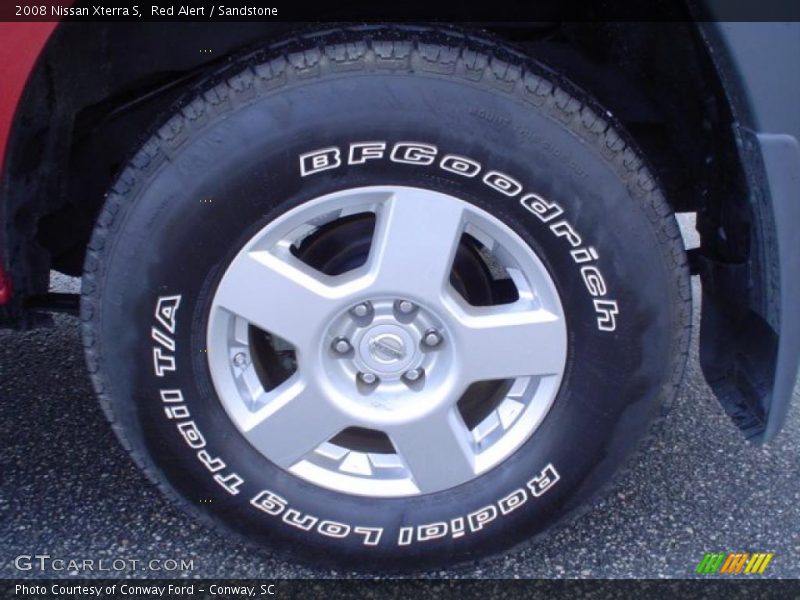 Red Alert / Sandstone 2008 Nissan Xterra S