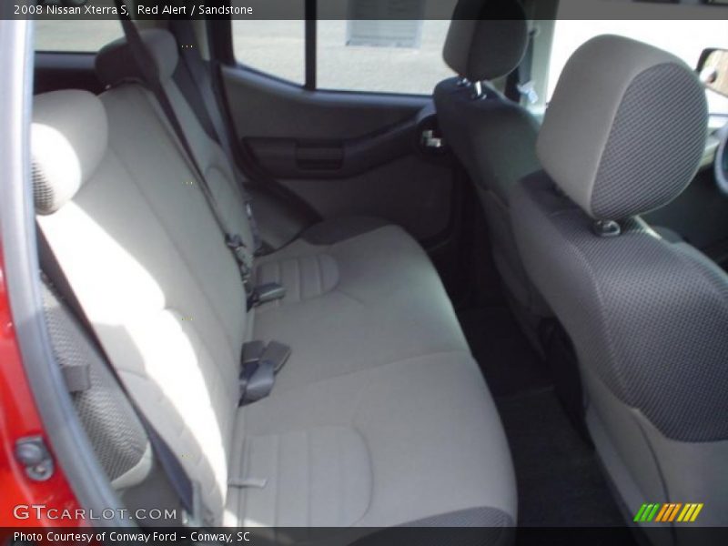 Red Alert / Sandstone 2008 Nissan Xterra S
