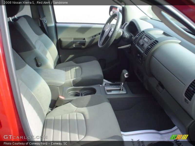 Red Alert / Sandstone 2008 Nissan Xterra S