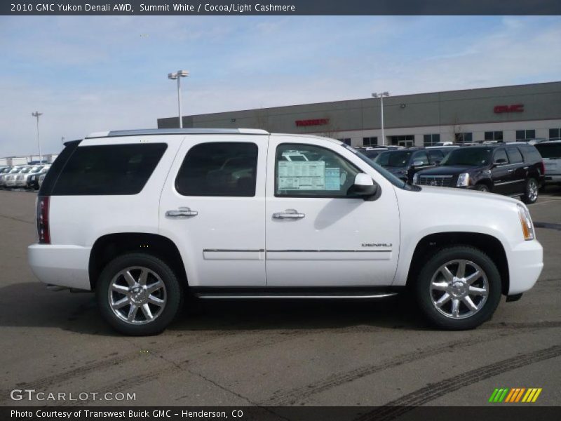 Summit White / Cocoa/Light Cashmere 2010 GMC Yukon Denali AWD