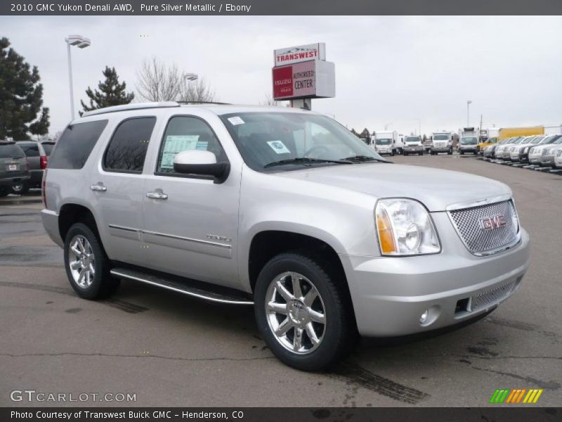 Pure Silver Metallic / Ebony 2010 GMC Yukon Denali AWD