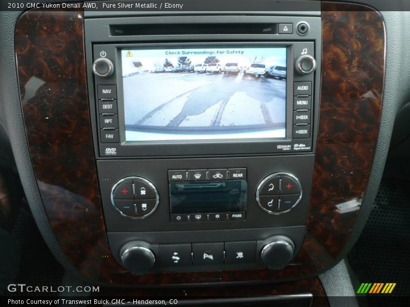 Pure Silver Metallic / Ebony 2010 GMC Yukon Denali AWD