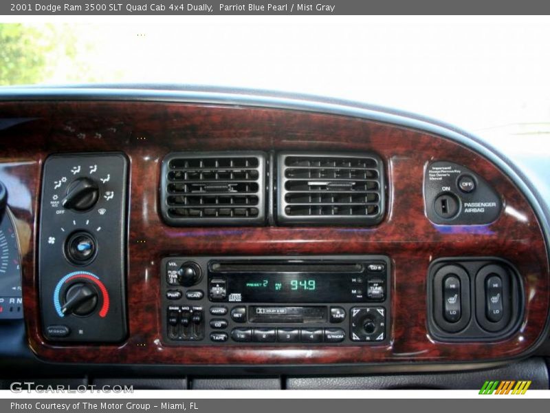 Parriot Blue Pearl / Mist Gray 2001 Dodge Ram 3500 SLT Quad Cab 4x4 Dually