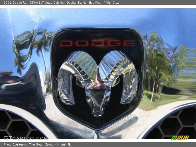 Parriot Blue Pearl / Mist Gray 2001 Dodge Ram 3500 SLT Quad Cab 4x4 Dually