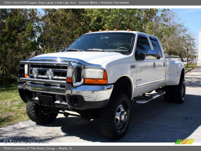 Oxford White / Medium Parchment 2001 Ford F350 Super Duty Lariat Crew Cab 4x4