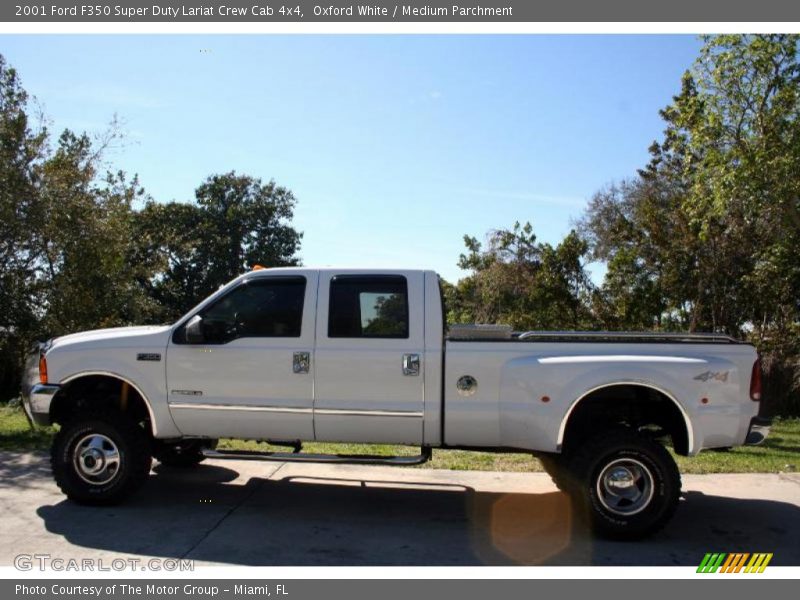 Oxford White / Medium Parchment 2001 Ford F350 Super Duty Lariat Crew Cab 4x4