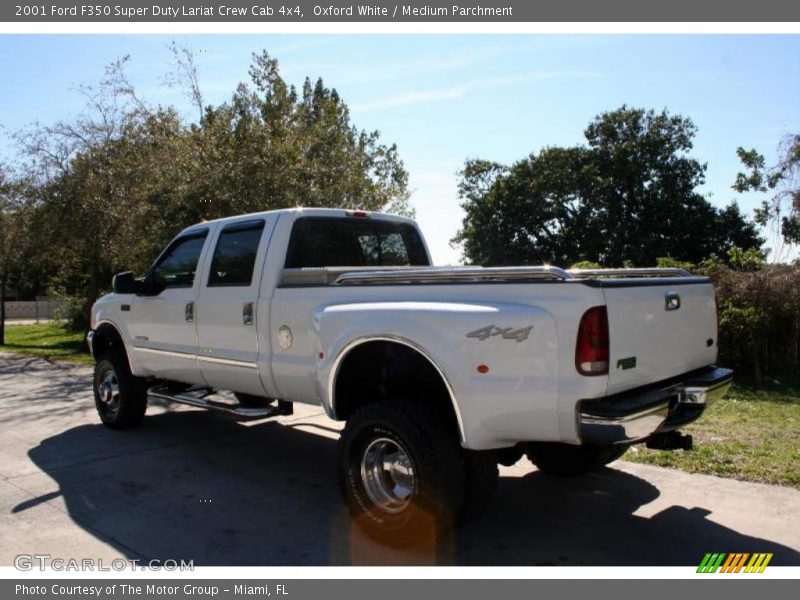 Oxford White / Medium Parchment 2001 Ford F350 Super Duty Lariat Crew Cab 4x4