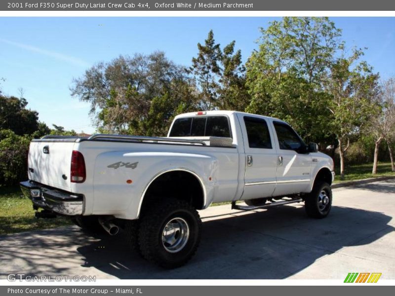 Oxford White / Medium Parchment 2001 Ford F350 Super Duty Lariat Crew Cab 4x4