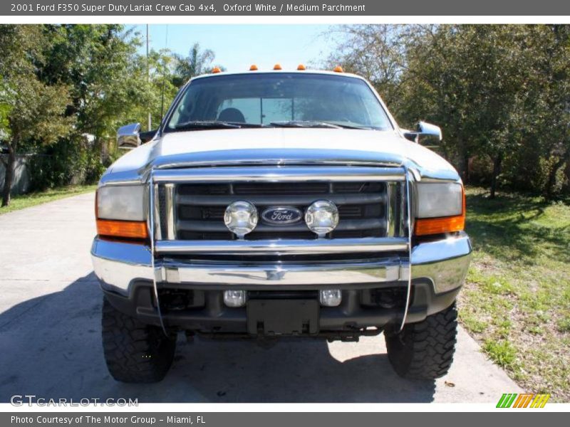 Oxford White / Medium Parchment 2001 Ford F350 Super Duty Lariat Crew Cab 4x4