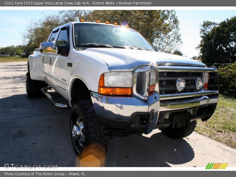 Oxford White / Medium Parchment 2001 Ford F350 Super Duty Lariat Crew Cab 4x4