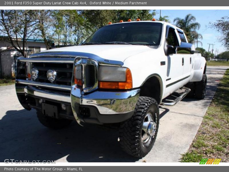 Oxford White / Medium Parchment 2001 Ford F350 Super Duty Lariat Crew Cab 4x4