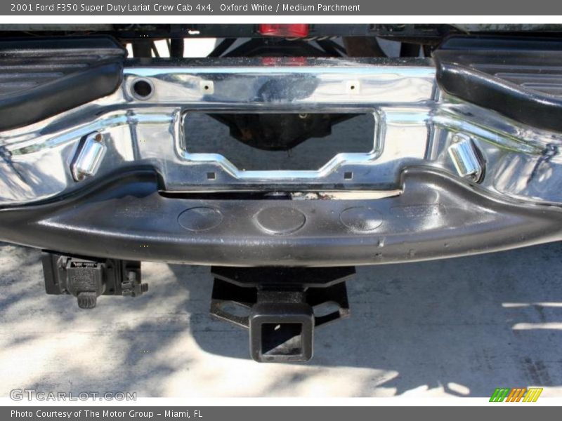 Oxford White / Medium Parchment 2001 Ford F350 Super Duty Lariat Crew Cab 4x4