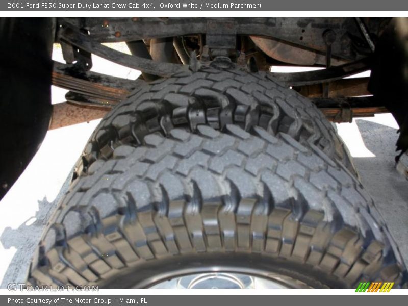 Oxford White / Medium Parchment 2001 Ford F350 Super Duty Lariat Crew Cab 4x4