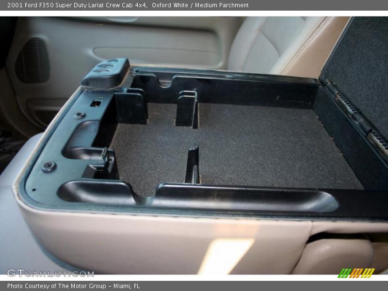 Oxford White / Medium Parchment 2001 Ford F350 Super Duty Lariat Crew Cab 4x4