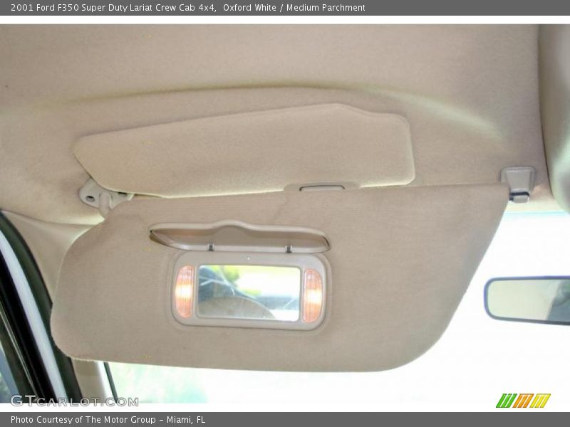 Oxford White / Medium Parchment 2001 Ford F350 Super Duty Lariat Crew Cab 4x4
