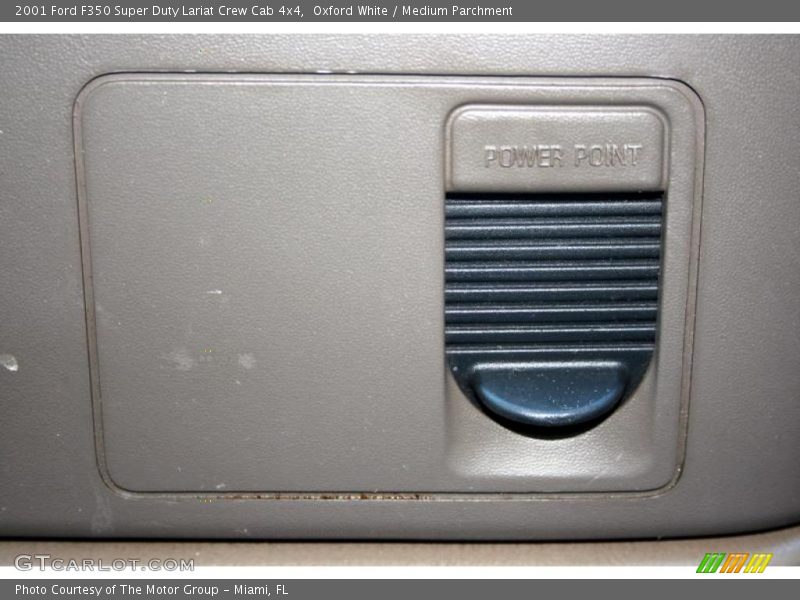 Oxford White / Medium Parchment 2001 Ford F350 Super Duty Lariat Crew Cab 4x4