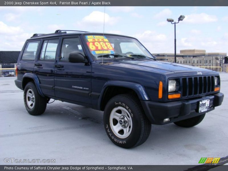 Patriot Blue Pearl / Agate Black 2000 Jeep Cherokee Sport 4x4