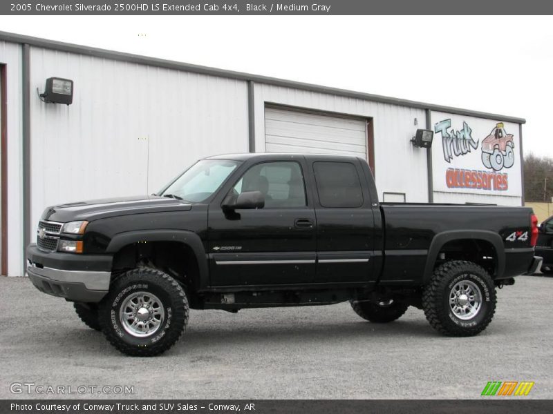 Black / Medium Gray 2005 Chevrolet Silverado 2500HD LS Extended Cab 4x4