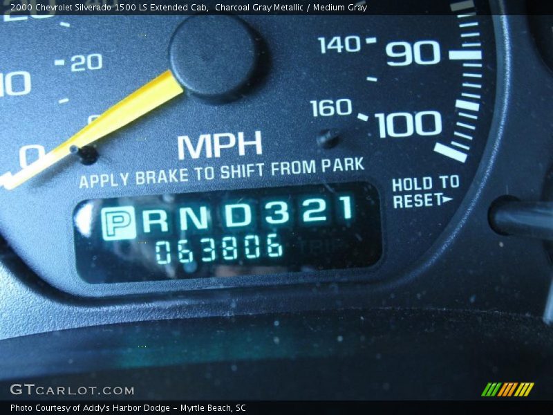 Charcoal Gray Metallic / Medium Gray 2000 Chevrolet Silverado 1500 LS Extended Cab