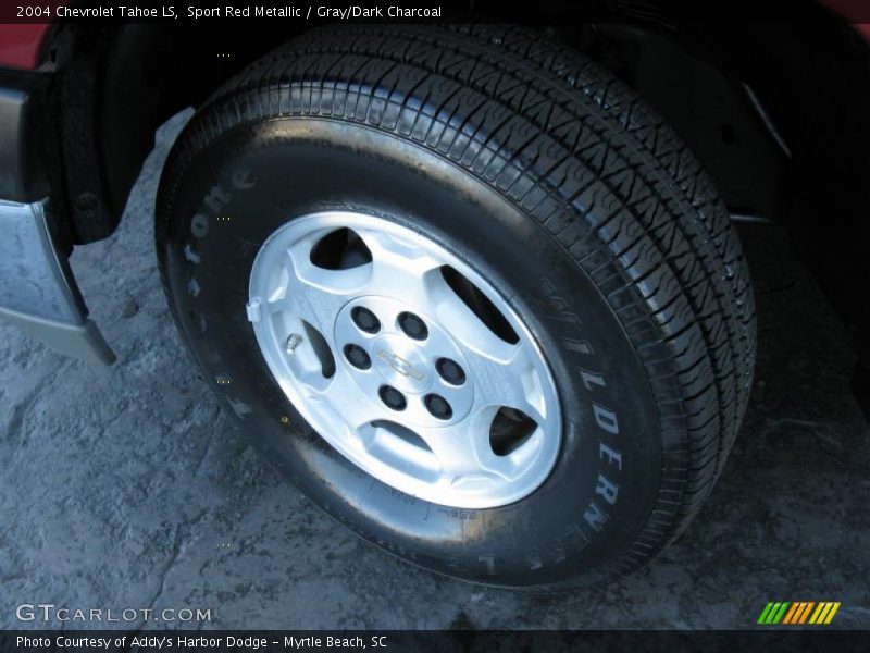 Sport Red Metallic / Gray/Dark Charcoal 2004 Chevrolet Tahoe LS