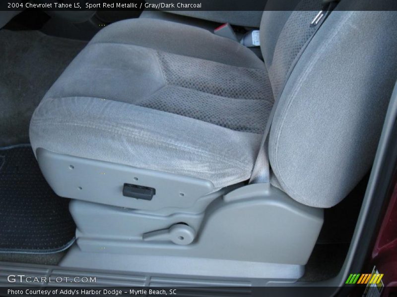 Sport Red Metallic / Gray/Dark Charcoal 2004 Chevrolet Tahoe LS
