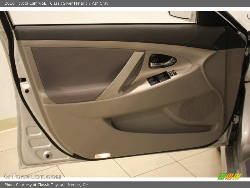 Classic Silver Metallic / Ash Gray 2010 Toyota Camry SE