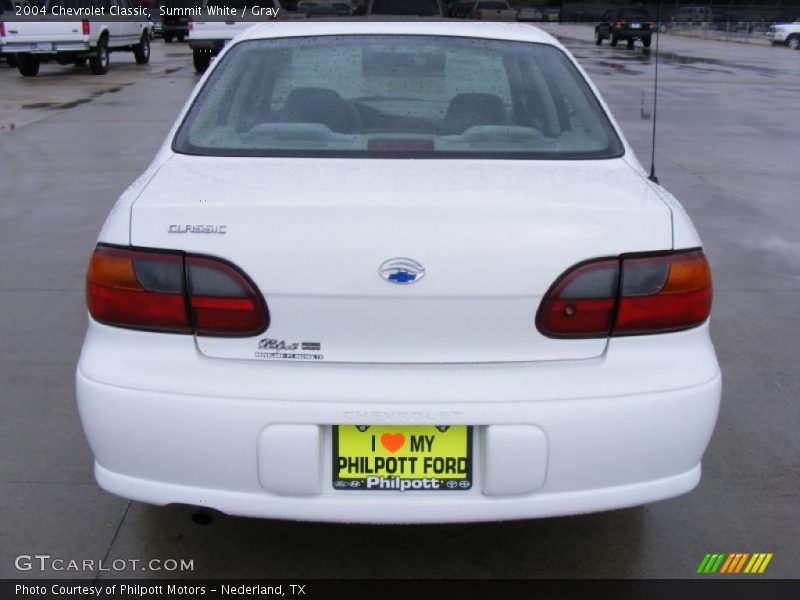 Summit White / Gray 2004 Chevrolet Classic