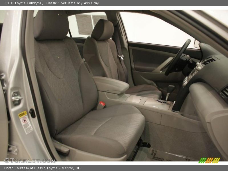 Classic Silver Metallic / Ash Gray 2010 Toyota Camry SE