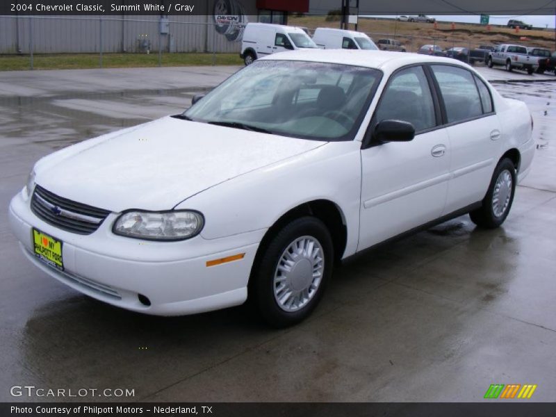 Summit White / Gray 2004 Chevrolet Classic