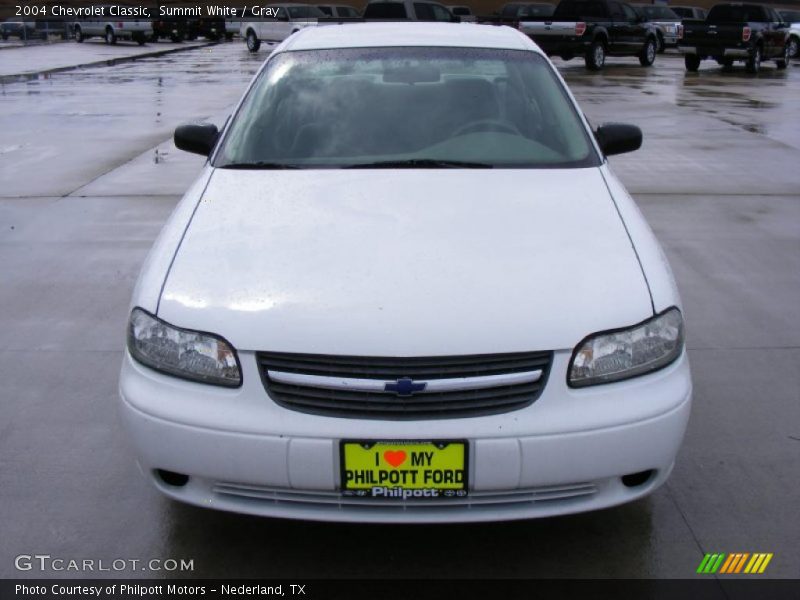 Summit White / Gray 2004 Chevrolet Classic