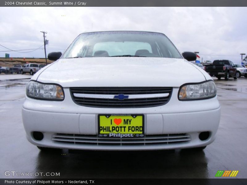 Summit White / Gray 2004 Chevrolet Classic