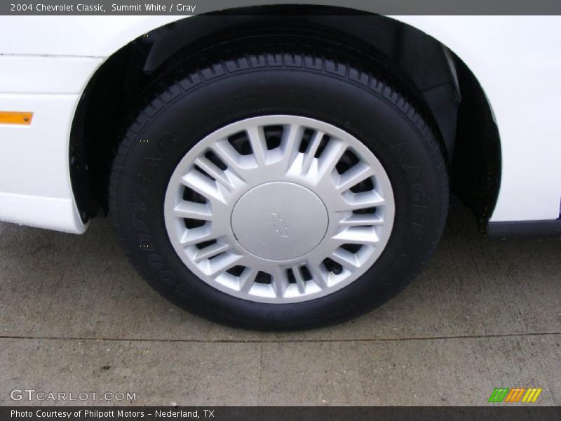 Summit White / Gray 2004 Chevrolet Classic